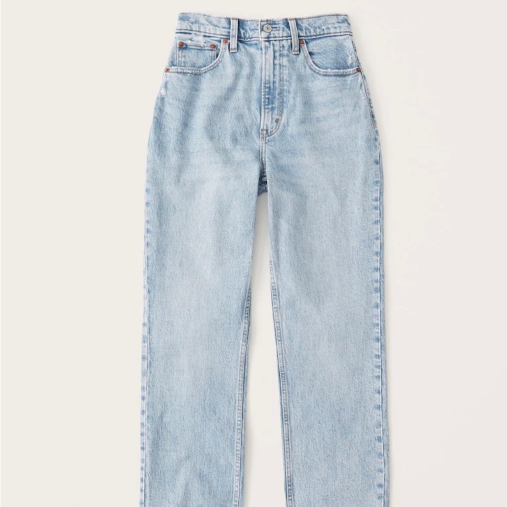 Abercrombie & Fitch Curve Love Ultra High Rise 90s Straight Jean